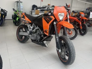 KTM 950