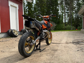 KTM 300