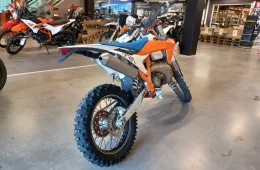 KTM 300