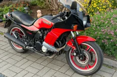 Kawasaki GPZ