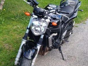 Yamaha FZ6