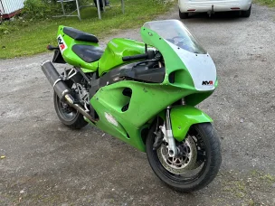 Kawasaki ZX-7R