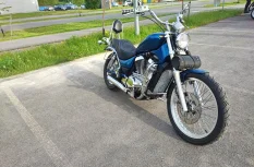 Suzuki Intruder