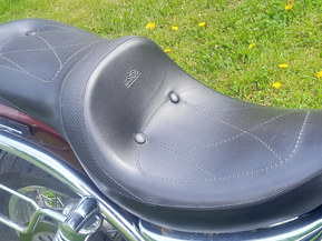 Suzuki Intruder