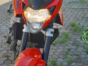 Aprilia Shiver