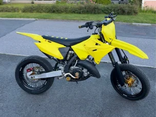Suzuki RM