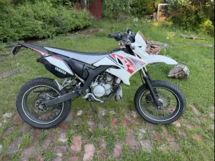 Yamaha DT