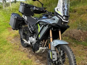 CFMOTO 450MT