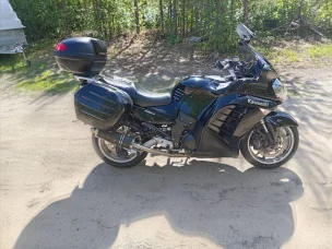 Kawasaki GTR