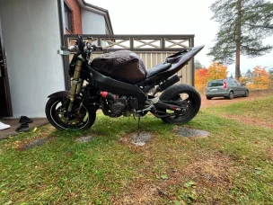 Kawasaki ZX-9R