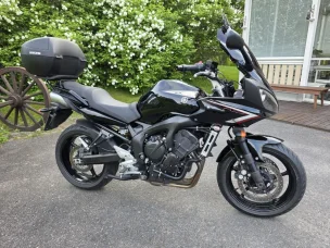 Yamaha FZ6-S