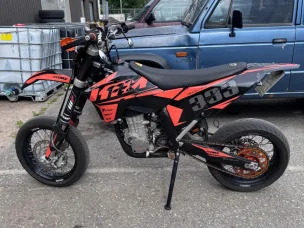 KTM 400