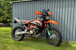 KTM 950