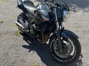Suzuki GSR