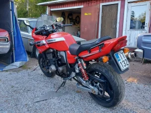 Kawasaki ZRX
