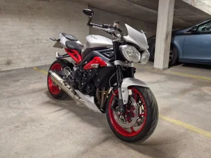 Triumph Street Triple