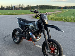 KTM 300