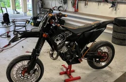 KTM 125