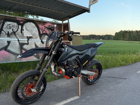KTM 300