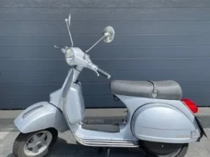 Vespa PX