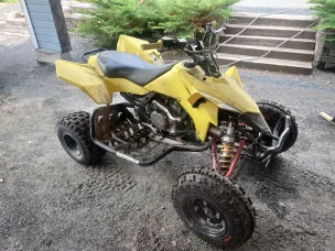 Suzuki LT-R