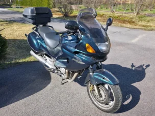 Honda NT