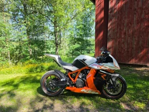 KTM RC