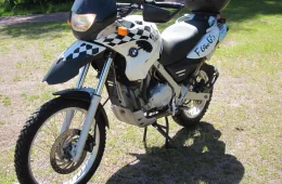 BMW F