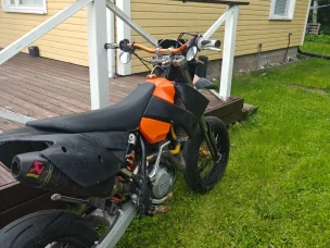 KTM 525
