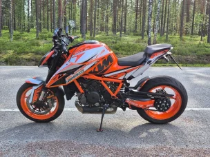 KTM 1290