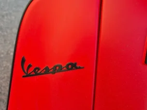 Vespa LX
