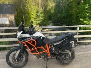 KTM 1190