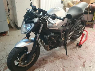 Yamaha FZ6