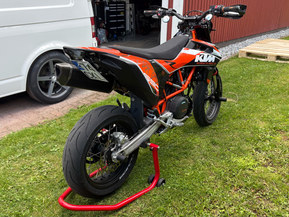 KTM 690