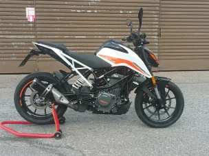 KTM 390