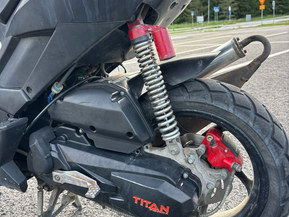 Titan T4