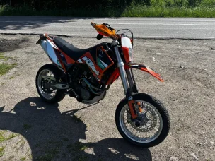 KTM 640