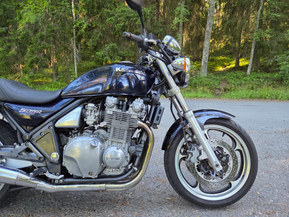 Kawasaki Zephyr