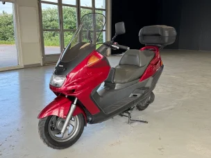 Yamaha Majesty
