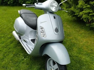 Vespa Granturismo