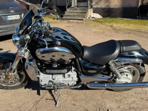 Triumph Rocket III