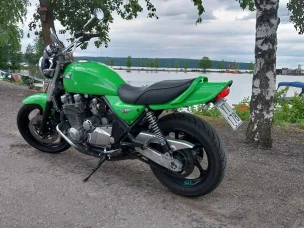 Kawasaki Zephyr