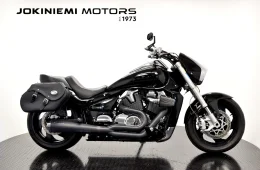 Suzuki Intruder