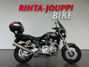 Yamaha XJR