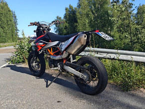 KTM 690