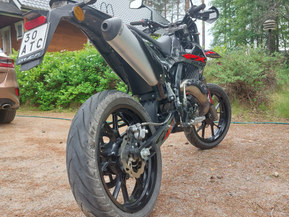 Drac Supermoto