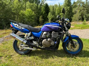 Kawasaki ZRX