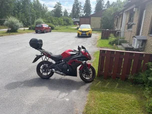Kawasaki ER-6f