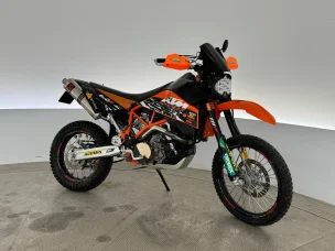 KTM 950