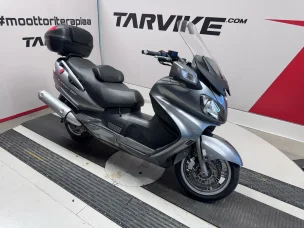 Suzuki AN